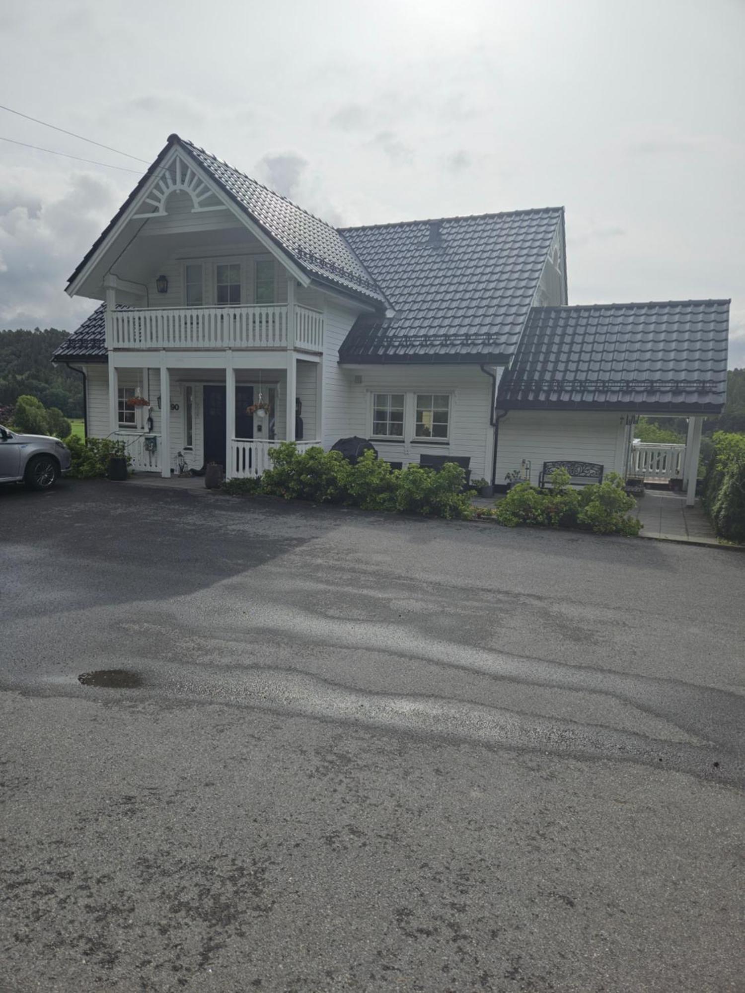 Gardsidyll I Flotte Omgivelser Alesund Exterior photo
